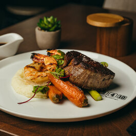 9-4-10 Steakhouse Restaurant