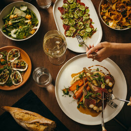 9-4-10 Steakhouse RestoMontreal.ca