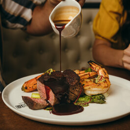 9-4-10 Steakhouse RestoMontreal.ca