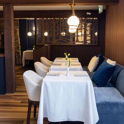 Asteur Market Restaurant