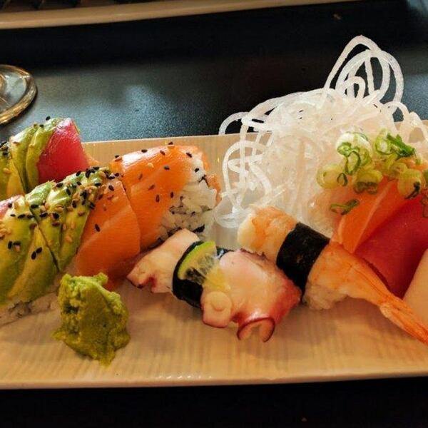 Atami Sushi Restaurant Montréal, QC