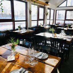 Bâtiment B  Restaurant Bistro