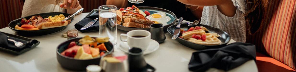 Bijou Resto Bar Cover Image