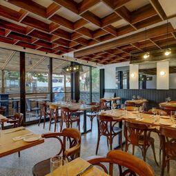 Bistro Le Cerf-Volant  Restaurant Bistro