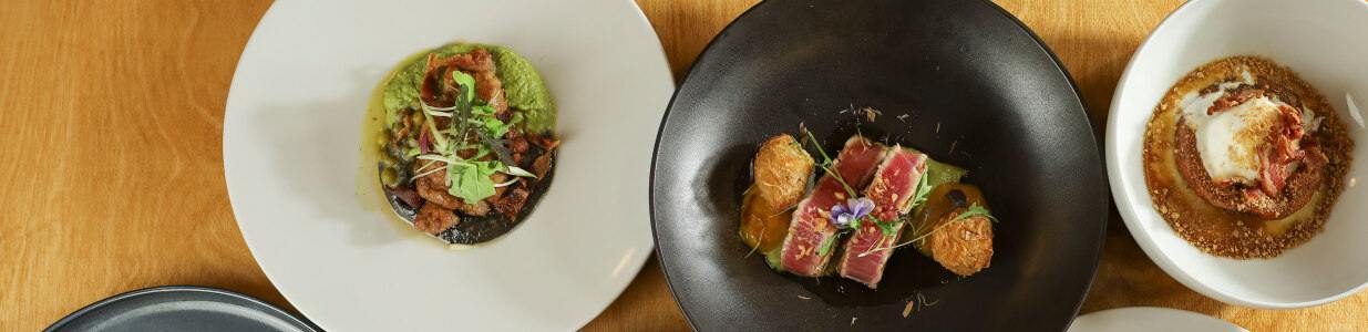 Bistro Le Cerf-Volant Cover Image