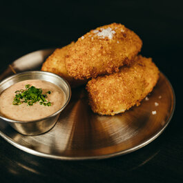 Buvette Mythik RestoMontreal.ca