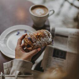 Café Castel RestoMontreal.ca