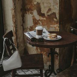 Café Castel RestoMontreal.ca