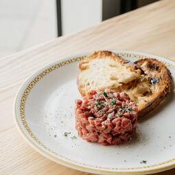 Restaurant Canons RestoMontreal.ca