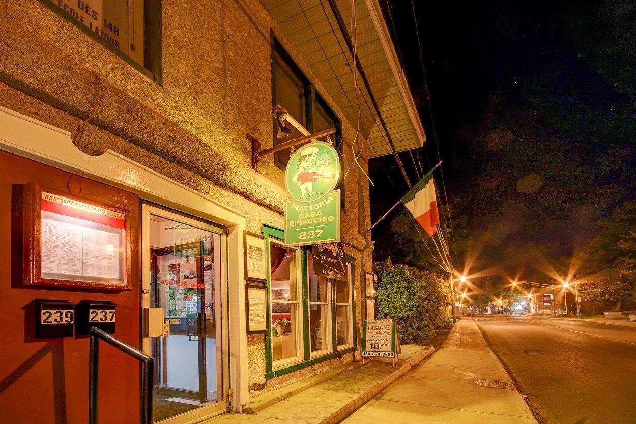 Trattoria Casa Rinacchio - Sainte-Rose, Laval - Italian Cuisine Restaurant