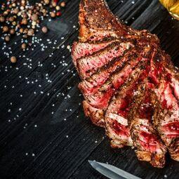 Sam 716 Resto Lounge - Restaurants pr&egrave;s de: G1C7E1