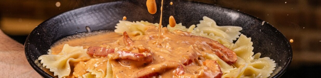 El Pastaman Cover Image