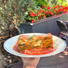 Emilia trattoria & café  Restaurant Italienne