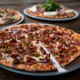 Enoteca Monza Pizzeria Moderna Restaurant