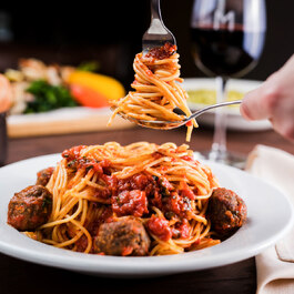 Enoteca Monza Pizzeria Moderna RestoMontreal.ca