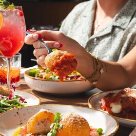 Enoteca Monza Pizzeria Moderna Italian Restaurant