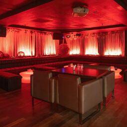 Essence Club Bar Restaurant