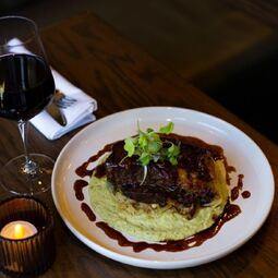 Gray Collection RestoMontreal.ca