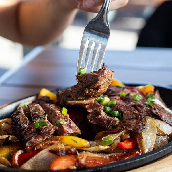 Houston Avenue Bar & Grill Restaurant Dorval, QC