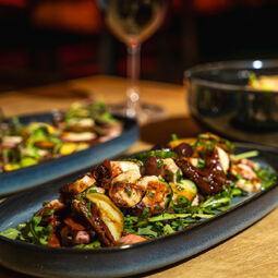 Houston Avenue Bar & Grill  Restaurant Steakhouse