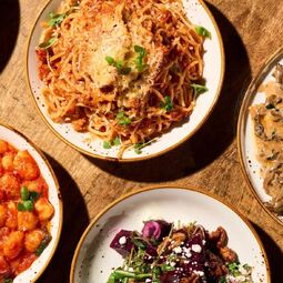 Industria Pizzeria + Bar RestoMontreal.ca