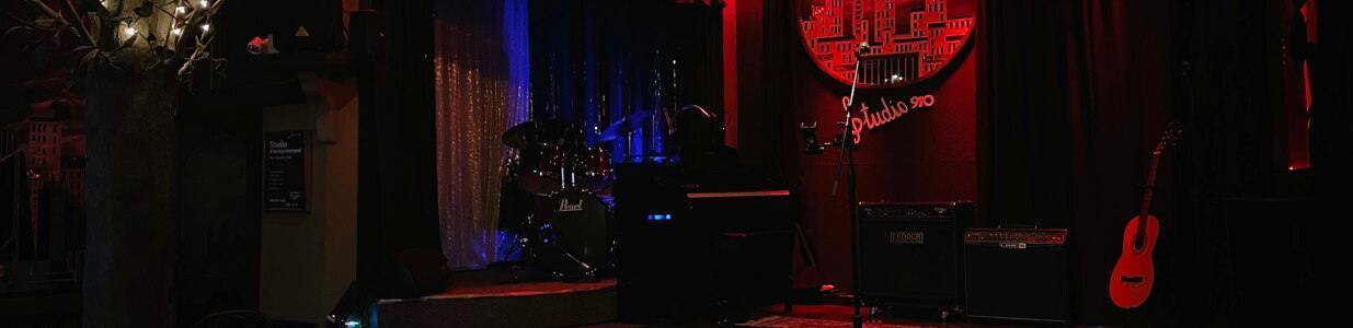 Le Cabaret New-Yorkais Cover Image