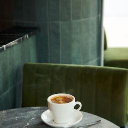 Le Passé Composé  Restaurant Déjeuner