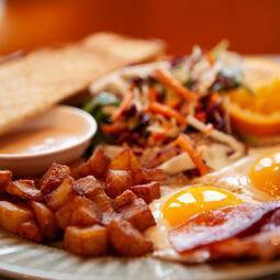 Le RAVITO Café-Buvette RestoMontreal.ca