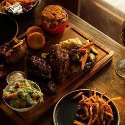 Les Assoiffés Smokehouse RestoMontreal.ca