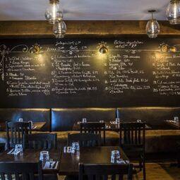 Les Assoiffés Smokehouse Smokehouse Restaurant