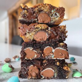 Les Brownies Blissful  Restaurant Desserts et Sucreries