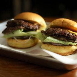 L'Hamburger  Restaurant Burgers