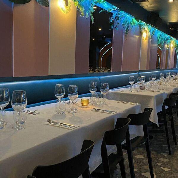 Lobby Bar - Espace Locatif Restaurant Montréal, QC