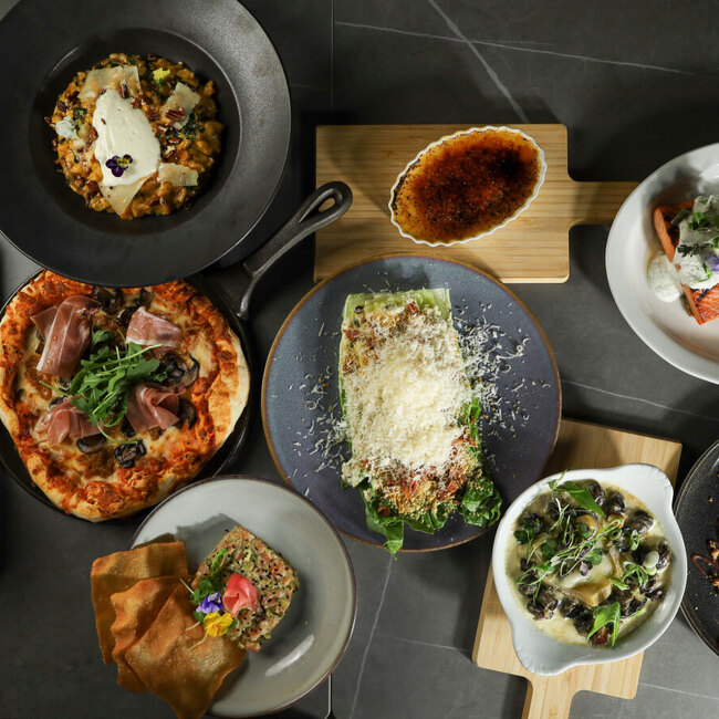 L'Ours Caverne Culinaire Restaurant Saint-Lambert, QC