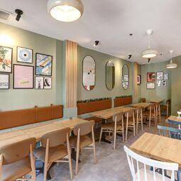 Mekan & Beyond - Burger Authentique  Restaurant Burgers