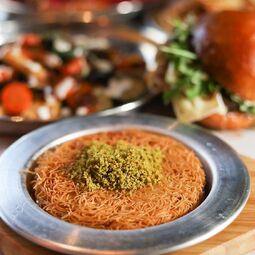 Mekan & Beyond - Burger Authentique RestoMontreal.ca