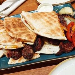 Mezza & co RestoMontreal.ca