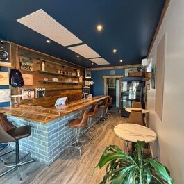 Monsieur Mi Restaurant