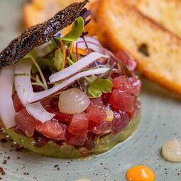 Muze Lounge & Terrasse RestoMontreal.ca