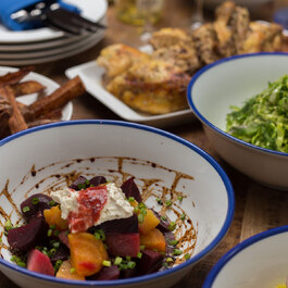 Petros Taverne Grecque Restaurant