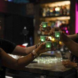 Point Bar RestoMontreal.ca