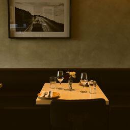 Que Sera Syrah Mediterranean Restaurant