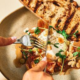 Que Sera Syrah RestoMontreal.ca