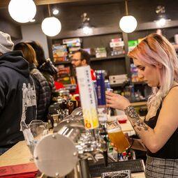 Randolph Pub Ludique Repentigny  Restaurant Réconfort