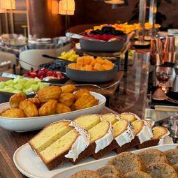 Renoir Restaurant  Restaurant Française