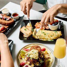 Restaurant Falcon RestoMontreal.ca