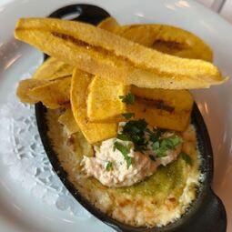 Restaurant LouisiNANA  Restaurant Cajun