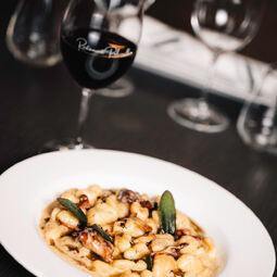 Restaurant Pulcinella Italian Restaurant