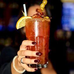 Roasters BBQ Grill & Bar RestoMontreal.ca