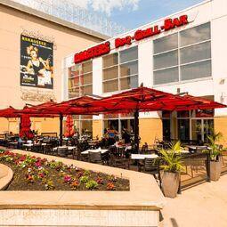 Roasters BBQ Grill & Bar RestoMontreal.ca